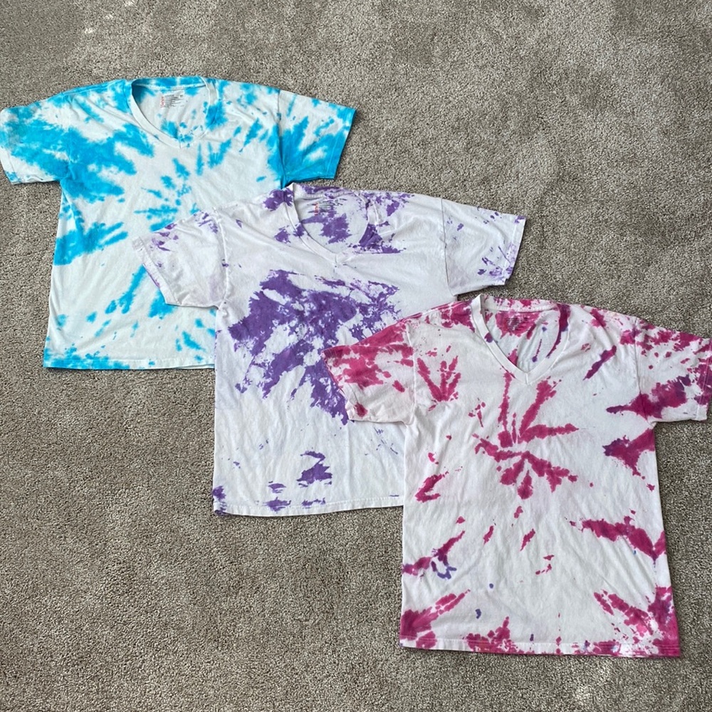 Hanes ComfortSoft Tie Dye V-Neck Shirts